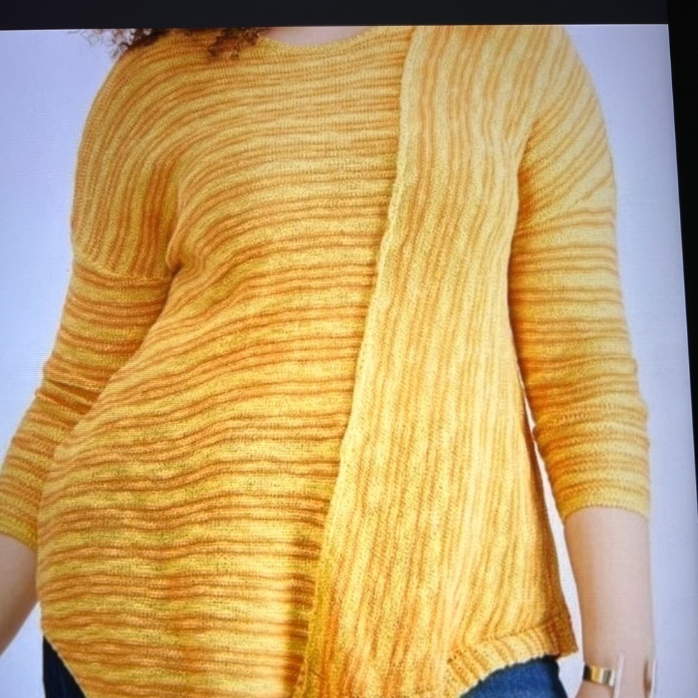 NY COLLECTION Asymmetrical Slub Tunic. 100% Acrylic. Raw Hems Size 1X